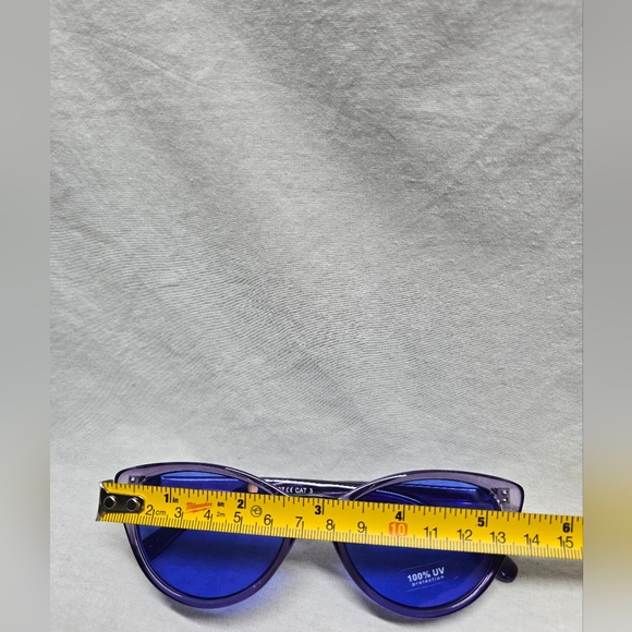 V.P.I. Blue and Purple Cat Eye Fashion Y2K Sunglasses - New - Picture 6 of 8